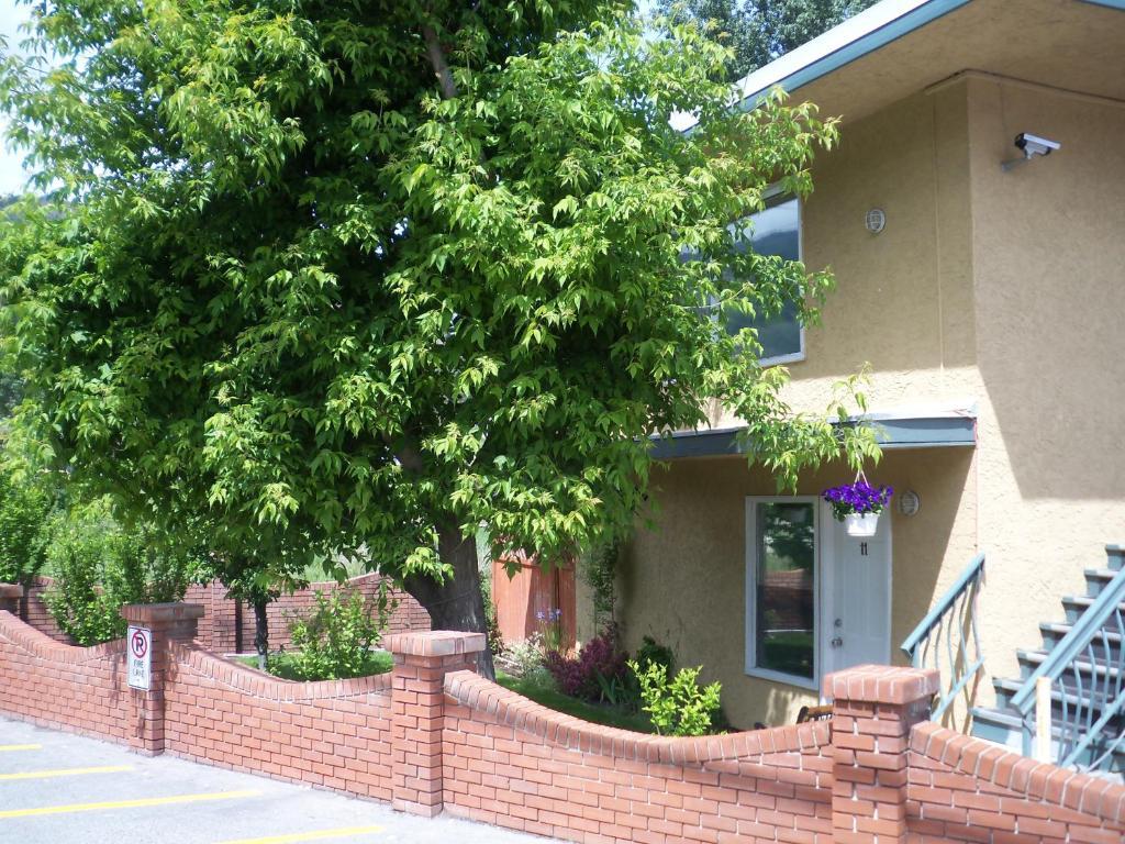 Lakeside Villa & Nordic Spa Penticton Exterior foto